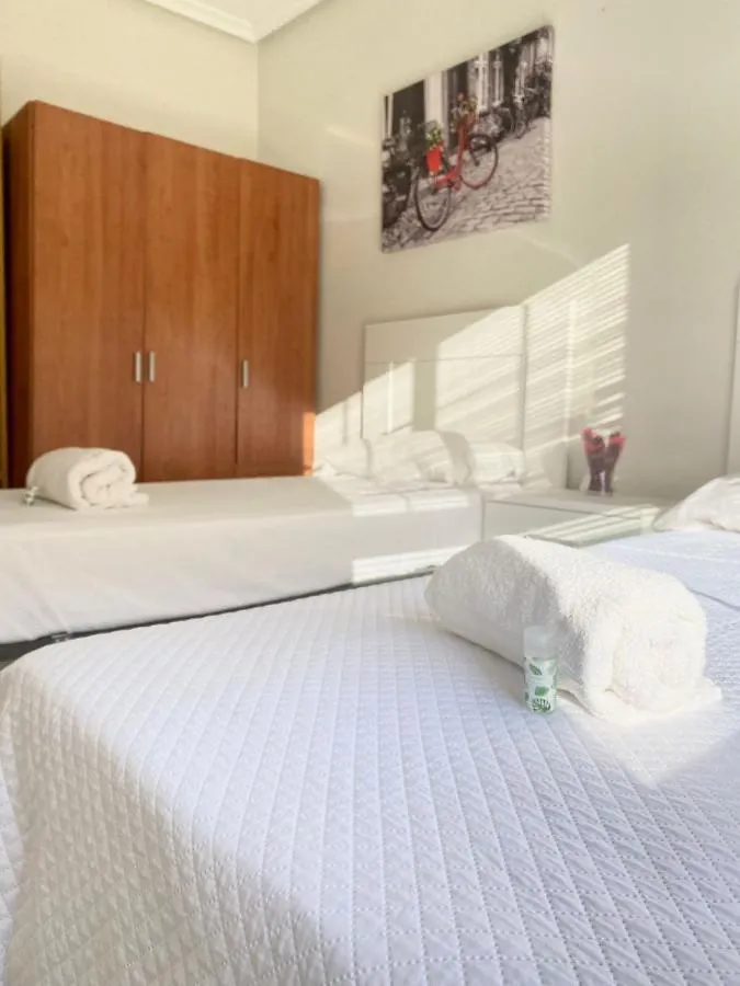 Expoholidays- Villa Africa Roquetas de Mar 0*,